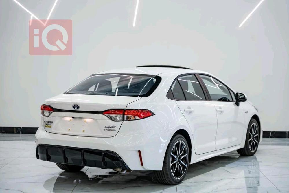 تۆیۆتا کۆرۆلا